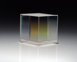 Cube Beamsplitters